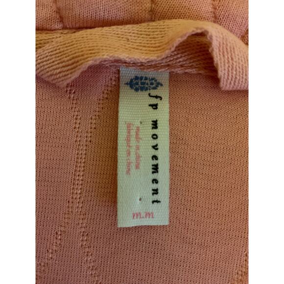 Free People FP Movement Dream Big Hooded Quilted Vest Coral Womens Size M Comfy - Picture 7 of 8